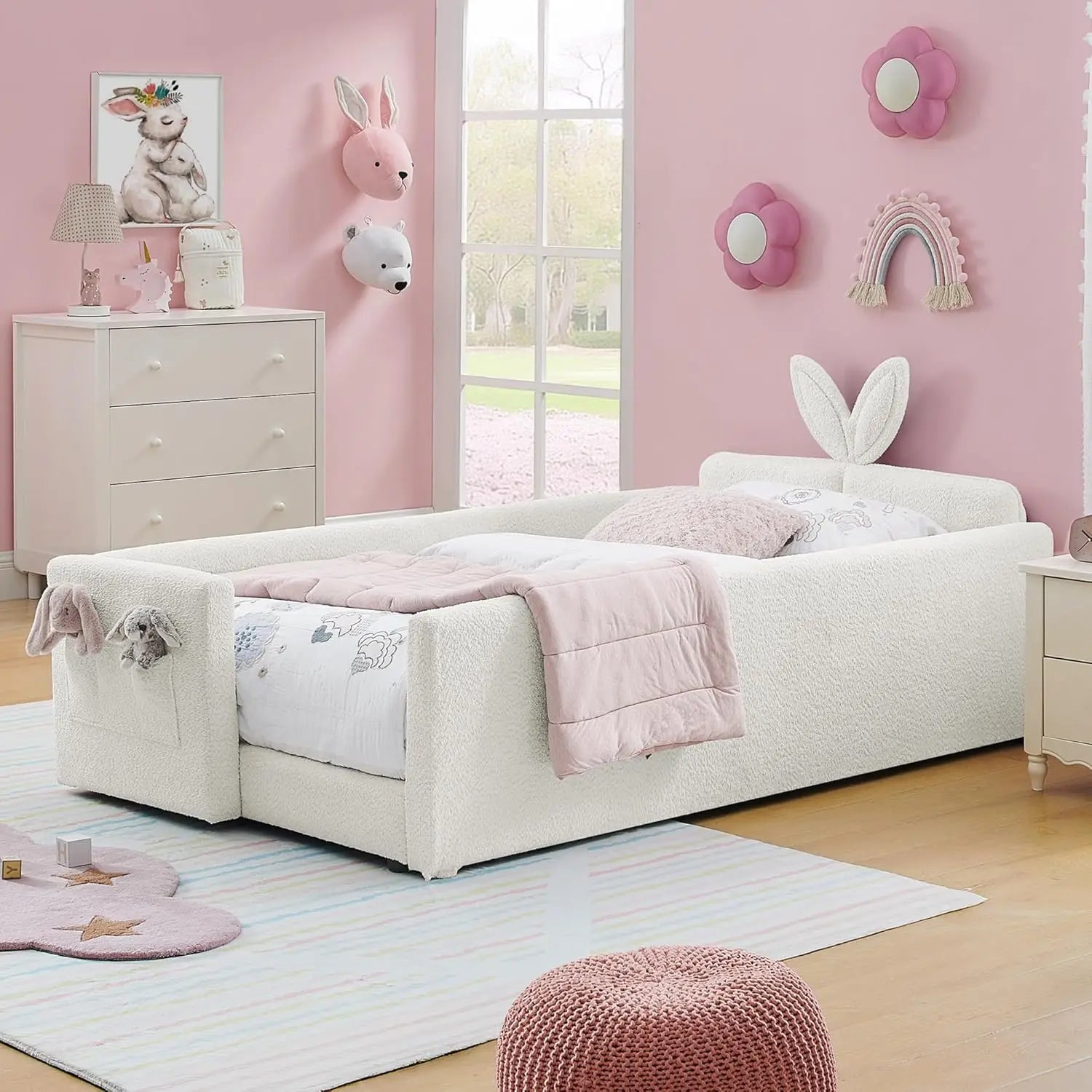 Rabbit Ear Headboard kids' bed